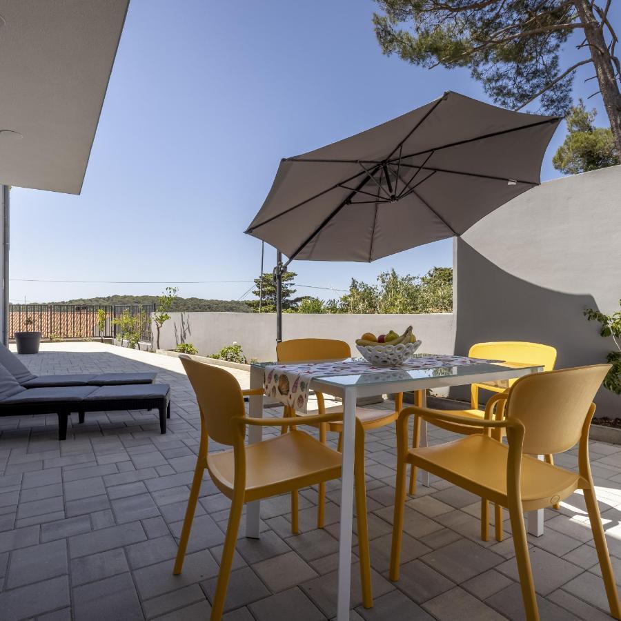 מאלי לוסיניי Apartments Losinj Sunset מראה חיצוני תמונה