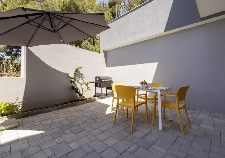 מאלי לוסיניי Apartments Losinj Sunset מראה חיצוני תמונה